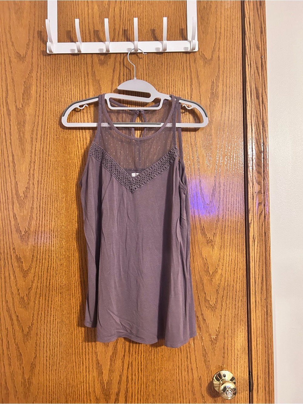 Lace-Trim Purple Sleeveless Women's Top